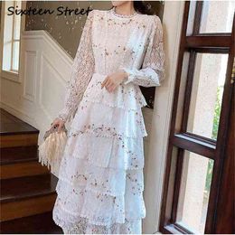 Woman White Lace Dress Long sleeve floral embroidery round neck spring elegant party dresses female autumn bodycon 210603