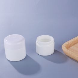 30g 50g White Porcelain Cream Jar Empty Refillable Cosmetic Lotion Lip Balm Eye Cream Body Facial Makeup Sample Storage