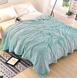 The latest 200X230CM size blanket, many styles of pure color nap flannel blankets, single layer double coral, comfortable and warm
