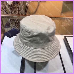 Stingy Brim Hats Fashion Women Fitted Designer Bucket Hat Flat Caps Mens Casquette Two Sided Wearable Baseball Cap High Quality D218101F