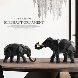 Elephant figurine 2/set resin for home office el decoration tabletop animal modern craft India white statue decor 211105