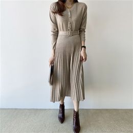 Knitted Long Sleeve Dress Women Slim Bodycon Autumn Korean Elegant Fall Winter Button V Neck Sweater Midi Pleated 210603