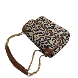 2021 autumn fashion women baguette High quality designer shoulder bag women's classic Leopard Print bag chain bag big / small