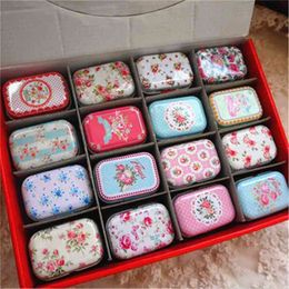 32Pieces/lot Tin Box Holiday Pattern Small Jewellery Needle Storage Boxes House Decoration Collectables Display 210922