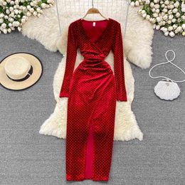 Autumn Winter Black/Red Polka Dot Velvet Party Bodycon Dress Vintage V-Neck Long Sleeve High Waist Sheath Split Vestidos New Y1204