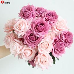 Hot Hydrating Roses Artificial Flower DIY Roses Bride Bouquet Fake Flower for Wedding Decoration Party Home Decors Valentine's Day Wfdb
