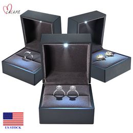 -Schmuckkästen Ringkasten mit LED-Licht für das Engagement-Hochzeit Windows-Display-Geschenke Black F1214 US-Aktien schnelle Lieferung