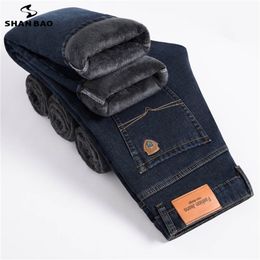 SHAN BAO Winter Brand Fit Straight Fleece Thick Warm Jeans Classic Badge Youth Men's Business Casual High waist Denim Jeans 211120