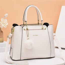 Designer Tote Handbags Women Shoulder Bag Beauty Handbag Casual Messenger Crossbody Bags PU Leathe Fashion Purse Wholesales