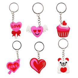 Valentine's Day Party Gift Romantic Love Keychain Pendant Bear Cake Heart Shaped Key Chain Luggage Decoration Keyring SN6180