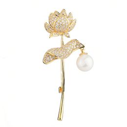 High Quality Metal Lapel Pins For Women With Imitation Pearl Fashion Lotus Flower Brooch Jewelry Whole