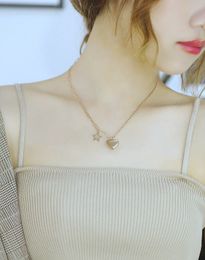 New Fashion Retro Love Necklace Female Heart Shaped Titanium Steel Clavicle Chain Couple Pendant gift XY341