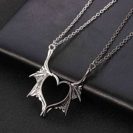 Designer Necklace Luxury Jewellery Wing for Women Men Matching Demon Dragon Love Heart Pendant Couple Family Friendship