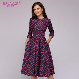 S.FLAVOR Women Elegant A-line Midi Dress Vintage Printing Party Vestidos Three Quarter Sleeve Women Spring Summer Casual Dress 210309