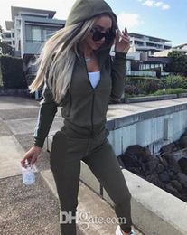 Tracksuits 2Pcs Women Set Ladies Tracksuit Crop Tops Hoodies Sweatshirt Pants Sets Without Logo Lady Leisure Wear Casual Suit Plus Size