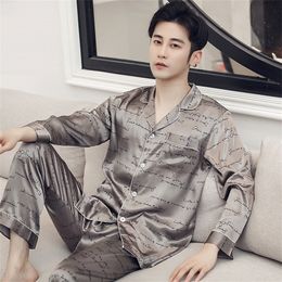 Silk Pyjama Set Men Sleepwear Satin Pyjamas Unit Autumn Spring Home Suit Printed Lounge Pants Nightgown Sleep Clothes XXXL 201126