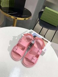 Classic flat sandal film luxury designer women's shoes party buckle casual sexy sports style factory wholesale size 35-40