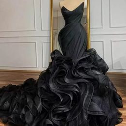 Black Mermaid Wedding Dresses Gothic Bridal Gown Ruffles Sweep Train Organza Designer V Neck Custom Made Plus Size Vestido De Novia 403 Estido Estido