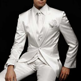 White Wedding Man Suit Groom Tuxedos 2019 Slim Fit Prom Party Custom Satin Men Suits 3 Piece Jacket Pants Vest Male Blazer X0909