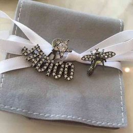 bohemian gemstone rings Canada - Star Luxury Designer Jewelry d Family Bee Earrings Inlaid Snowflake Asymmetric Temperament Fashion Female Same Dijia
