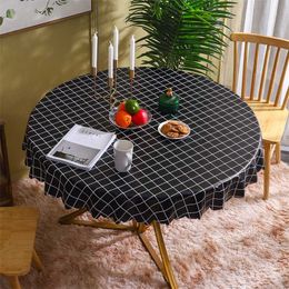 Medium Grid Pattern PVC Tablecloth Waterproof, Oil-proof And Scald-proof Nordic Disposable Plastic Picnic Cloth 211103