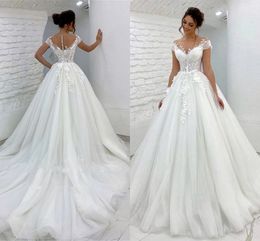 2022 Elegant Tulle Princess Wedding Dress Sheer Neck Cap Sleeves Lace Applique Bridal Dress With Back Buttons Vestido De Noiva