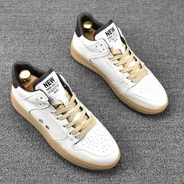 Comfortable Business Wedding Shoes Fashion White Vulcanized Sneakers Luxury Designer Men Round Toe Casual Walking Loafers