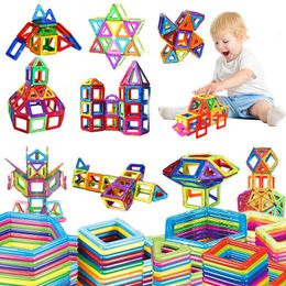 50-300Pcs Designer Magnetic Blocks Big Size DIY Magnet Toys Pulling Magnetic Building Blocks Assembled Toys For Children Gifts Q0723