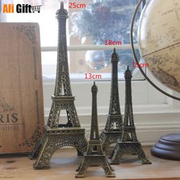 Vintage Bronze Tone Paris Eiffel Tower Figurine Statue Vintage Alloy Model Decor Home Furnishing Household Desktop Decro 8-62 cm C0220