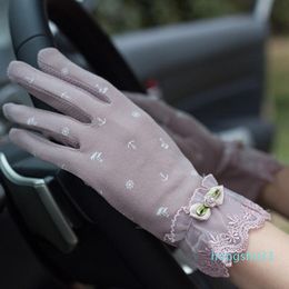 Summer Women Thin Cotton Touch Screen Mesh Breathable Skid Sexy Lace Drive Cycling Soft Short Sunscreen Gloves Elasticity Five Fingers