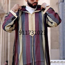 Ethnic Clothing 2021 Muslim Striped Hooded Robe Men's Casual Long Shirt Loose T-shirt Large Size Traditional Dashiki Man's Clothes Oversized