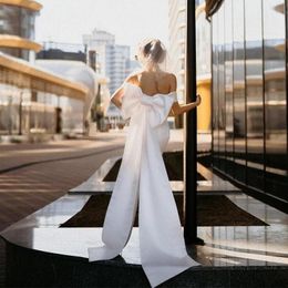 Bohemian Simple Short Sheath Wedding Dress With Big Bow Back Sexy Off Shoulder White Ivory Satin Bridal Gowns Outdoor Graden Beach Bride Dresses