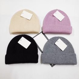 New Fashion Brand Beanie Men Women Winter And Autumn Warm High Quality Breathable Fitted Bucket Hat Elastic With Logo Knitted Caps M08291