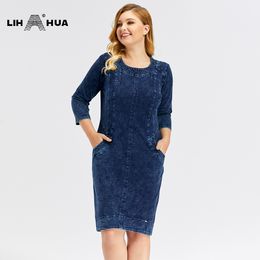 LIH HUA Women's Plus Size Denim Dress high flexibility Slim Fit Dress Casual Dress Shoulder pads for clothing 210309