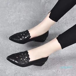 Dress Shoes Ladies Single Fashion Thick Heel Pointed Head Embroidered Hollow Breathable Casual Office Comfortable For Women