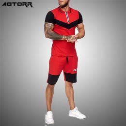 Summer Fashion Mens Shorts Sets Casual Color Matching Short Sleeved 2 Piece Set Running Sports Fitness Tracksuit Men 210722