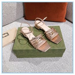 -2021SS Mais Novo Designer Chegada Mulheres Sandálias Bonito Designers com Baixo Saltos Caixa De Poeira Sapatos Slide Melhor Qualidade Primavera Verão Sandália