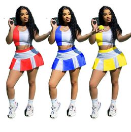 Womens 2 Piece Set T Shirt Tracksuit Designer Summer Crop Top Sexy Solid Tennis Style Slim Sports Vest Skirt Fashion Shorts Outfits