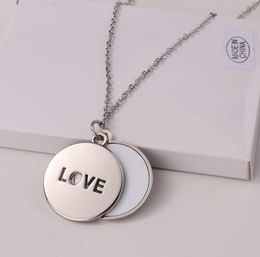 Party Favour Round Lovers Necklace Sublimation Blanks LOVE Carved Clavicle Chain DIY Heat Transfer Heart Shaped Hollow SN4391
