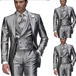Three-Pieces Business Casual Single Breasted Men tuxedo Suits Slim Fit Wedding banquet suit