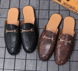 Leather Slippers Men designer Sandals For Boys Zapatos Mules Fashion Beach outdoor casual luxurys mens Half shoe 38-45