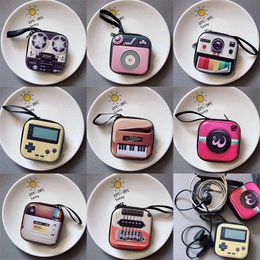 New creative tinplate coin purse mini key case retro record tape luggage pattern earphone coin storage bag DAW165