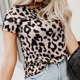 Leopard Print Round Neck Short Sleeve Simple Casual Lady T-shirt Vintage Clothes Woman Aesthetic Clothes Girls Tops Ladies Tees Y0621