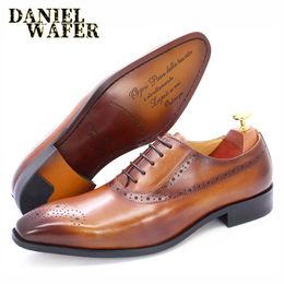 Men Oxford Shoes Classic Style Brogue Genuine Leather Black Brown Lace up Formal Wedding Office Dress