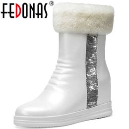 Fall Women Snow Boots Side Zipper Height Increasing Shoes For Winter est Office Lady Party Ankle 210528