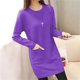 Autumn and winter women's sweater casual solid Colour o-neck long sleeve knitted sweater fashion loose pocket medium length wool 210806