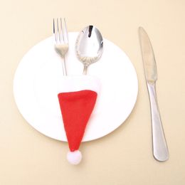 10pcs Christmas Cutlery Holder Non-woven Red Hat Wine Bottle Cover Fork Knife Tableware Pocket Christmas Decoration Party Supply VT0582
