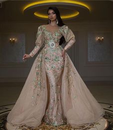 Evening dress V-Neck Puffy sleeve With trail Green Embroidery Long dress Kim kardashian Kylie jenner Labourjoisie