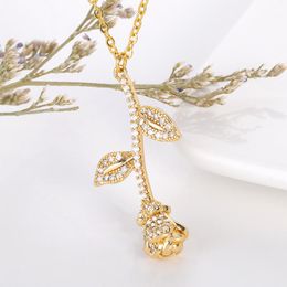 Pendant Necklaces Bohemia Charm Women Vintage Rose Flower Dainty Jewelry Stainless Steel Link Chain Bijoux Femme Drop