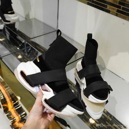 Botas 2021 de alta qualidade sapatos femininos meias botas primavera e outono nova lã elástica de malha homens anti deslizamento tendência confortável 100% moda couro grosso fundo tamanho 34-46